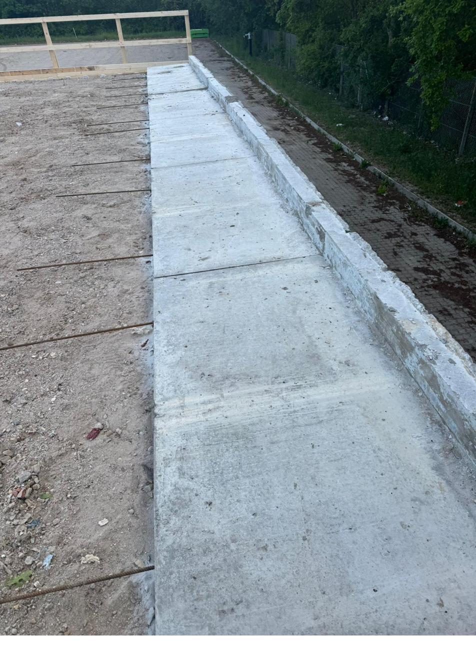 Støbt betonfundament