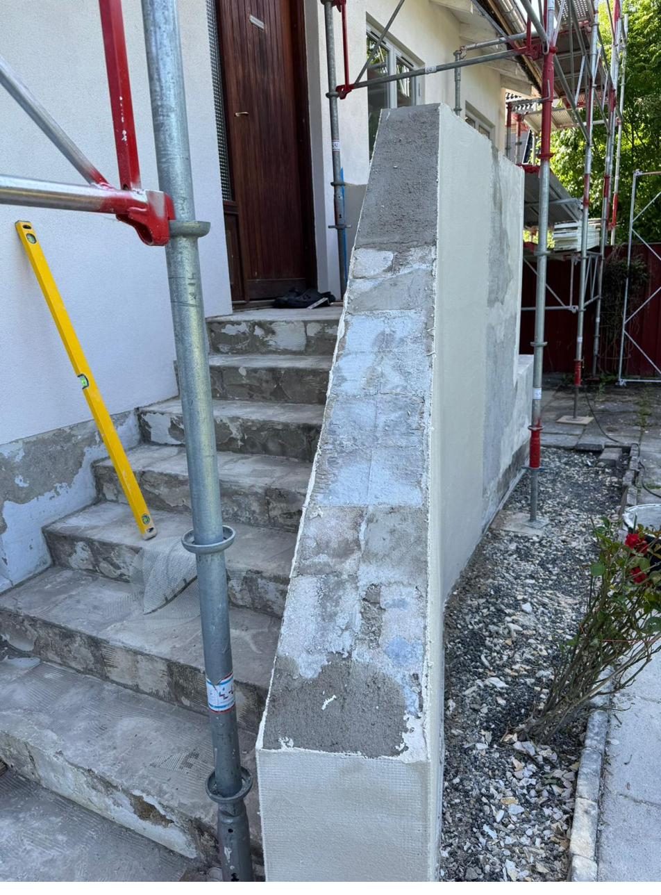 Trappe og facade overblik